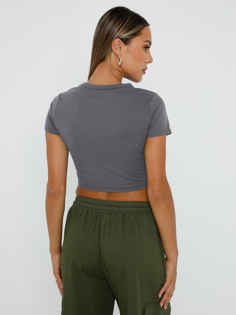 WYNNQUE Womens Crop Tops Cute Summer Scoop Neck Basic Tees Slim Fit Trendy Short Sleeve T Shirts for Teen Girls 2025