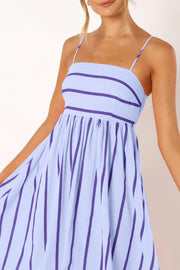 chouyatou Women's Striped Back Smocked Maxi Dress Sexy Spaghetti Strap Cut Out Flowy Swing Long Dress (Small, Apricot)