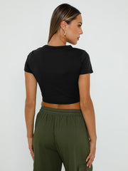 WYNNQUE Womens Crop Tops Cute Summer Scoop Neck Basic Tees Slim Fit Trendy Short Sleeve T Shirts for Teen Girls 2025