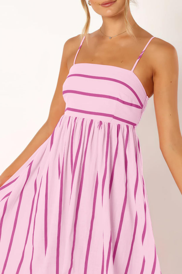 chouyatou Women's Striped Back Smocked Maxi Dress Sexy Spaghetti Strap Cut Out Flowy Swing Long Dress (Small, Apricot)