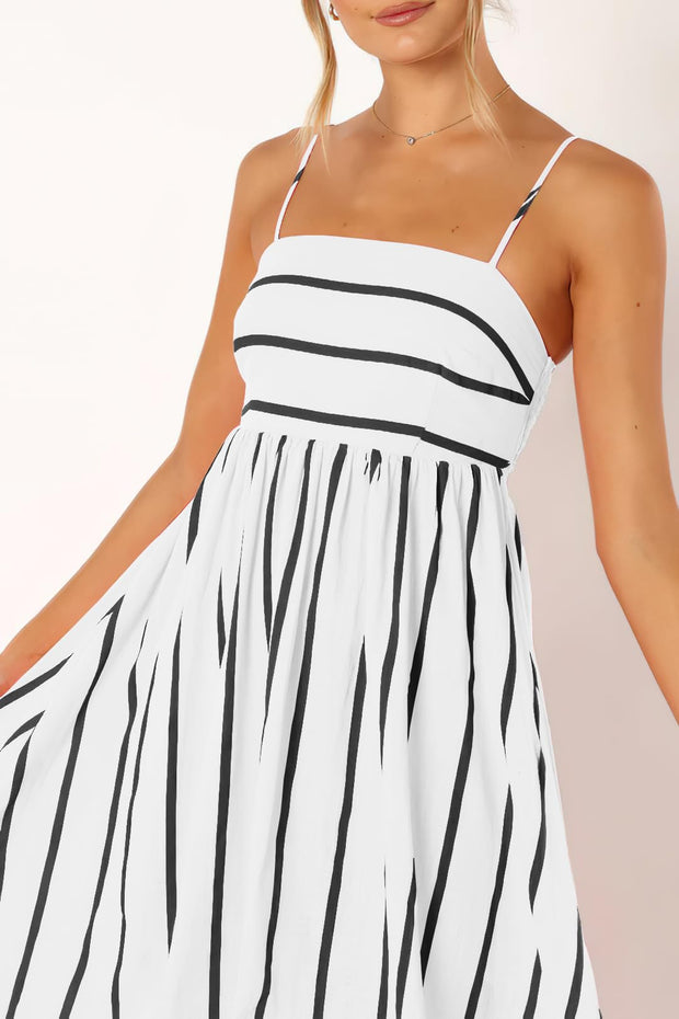 chouyatou Women's Striped Back Smocked Maxi Dress Sexy Spaghetti Strap Cut Out Flowy Swing Long Dress (Small, Apricot)