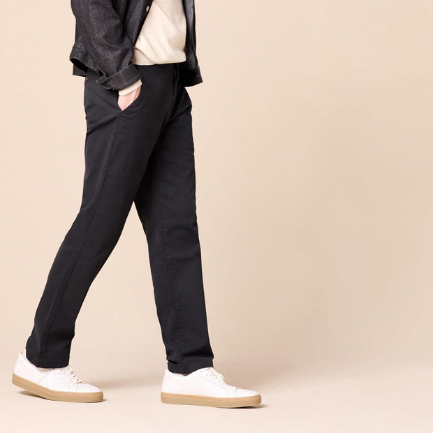 Amazon Essentials Mens Straight-Fit Casual Stretch Chino Pants