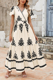PRETTYGARDEN Womens 2025 Summer Casual V Neck Boho Maxi Dress Flowy Aline Bell Sleeve Tiered Floral Dresses with Pocket (Floral Apricot Black,X-Large)