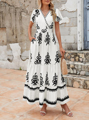 PRETTYGARDEN Womens 2025 Summer Casual V Neck Boho Maxi Dress Flowy Aline Bell Sleeve Tiered Floral Dresses with Pocket (Floral Apricot Black,X-Large)