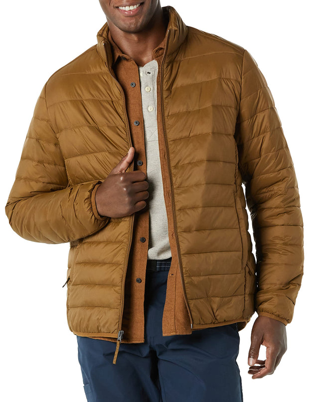 Amazon Essentials Men's Packable Lightweight Water-Resistant Puffer Jacket (Available in Big & Tall)