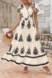 PRETTYGARDEN Womens 2025 Summer Casual V Neck Boho Maxi Dress Flowy Aline Bell Sleeve Tiered Floral Dresses with Pocket (Floral Apricot Black,X-Large)